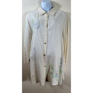 Sarah Spencer Woman Cream Blue Floral Embroidered Sequin Button Up Top 22W Plus
